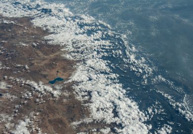 ISS: Zwei Seiten des Himalaya