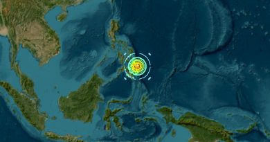 Schweres Erdbeben bei den Philippinen