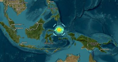 Schweres Erdbeben im Osten Indonesiens